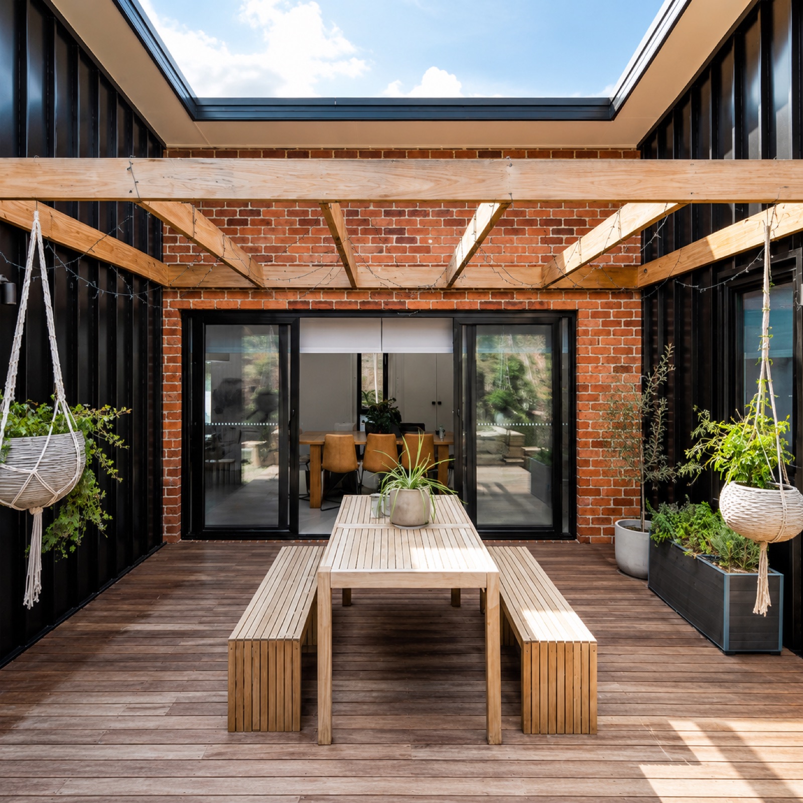 Plant House, 8.1 star solar passive new home